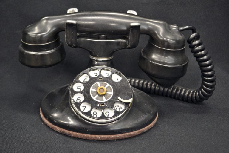 dire ou ne pas dire au téléphone